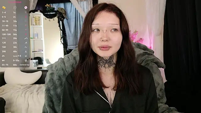 Lein_Bone live sex cam
