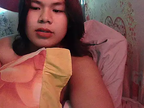 Huntrix2025 webcam