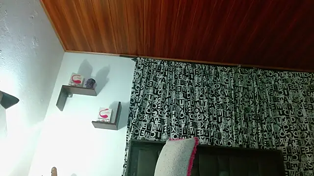 DULCE_ZOE webcam