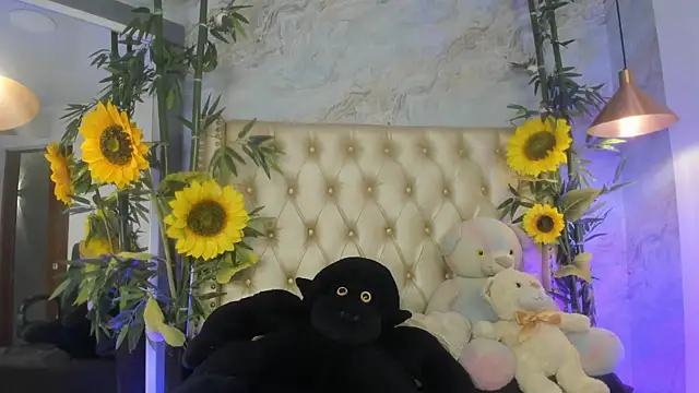 littleejaz - LittleeJaz's free webcam - UK Sex Cams