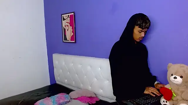 Angel_foxc13 webcam