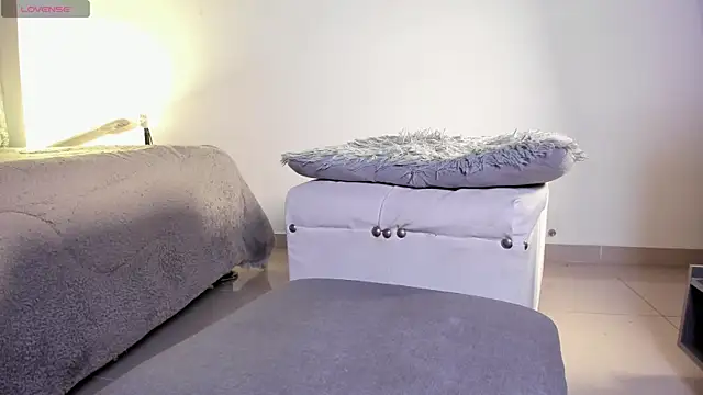 Nina_Fuentes webcam