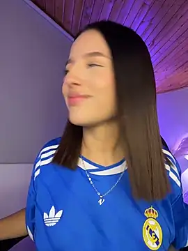 Sofia18_pinkk webcam
