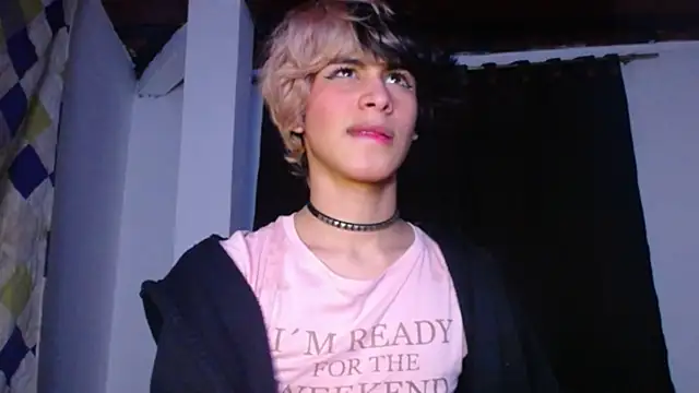 DaraSweet20 webcam