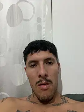 ALEXXXTREM69 webcam