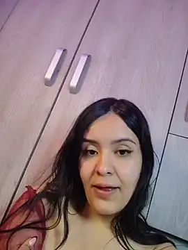 HollyMoon_ webcam