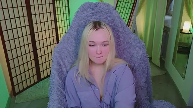 Lil_Suzy webcam