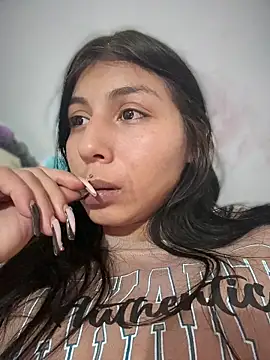 ariella_lovee webcam