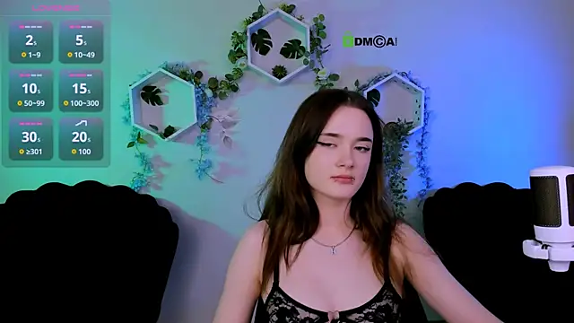 liana_kisses (F teen) - make me happyyy