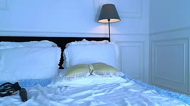 NicoleMarani webcam