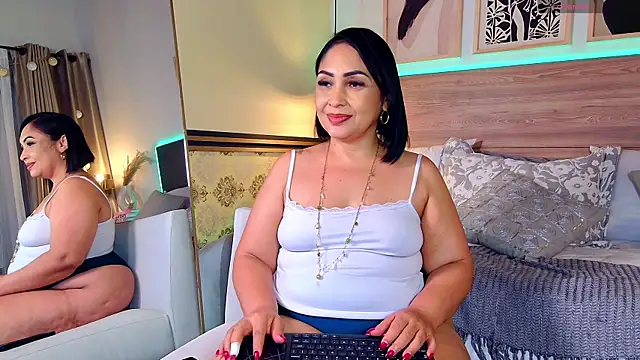 Madissononee webcam