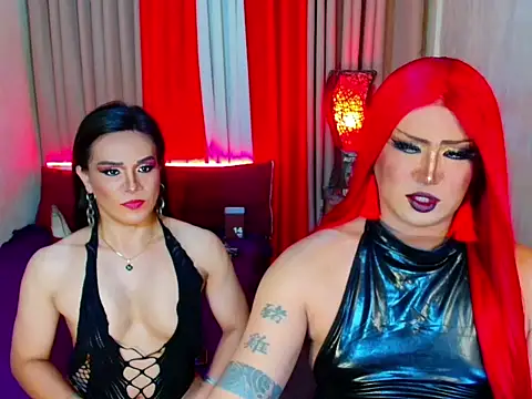 Wildest_Slave_Huntress webcam