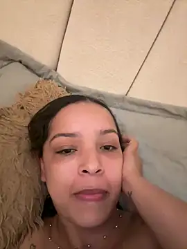 Yasmin777_ webcam