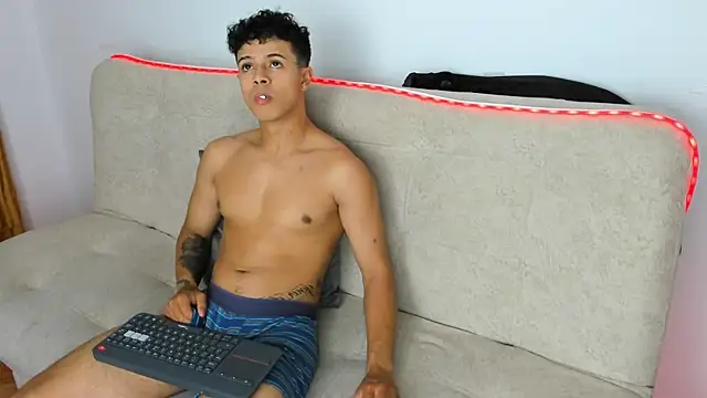 _Alex_Colton webcam