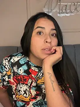 blush_bloom webcam