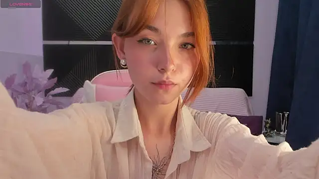 New_Web_Girl webcam