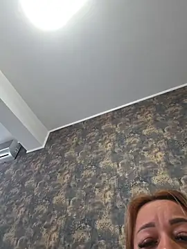 RuxyHuge42ETT