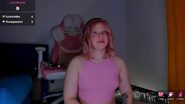 SueNiceeeee webcam