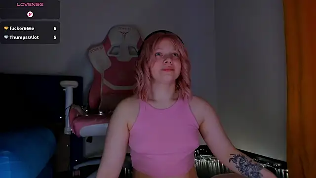 SueNiceeeee webcam