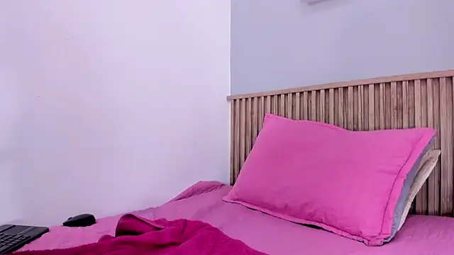 SalommeeT webcam