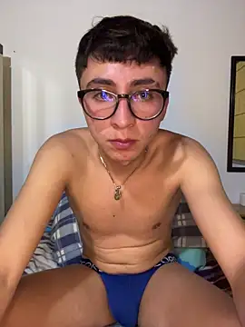 CamiRojas_boy webcam