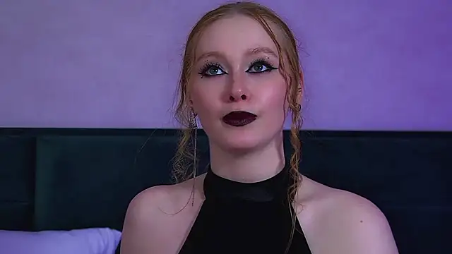 AgataFoxley webcam