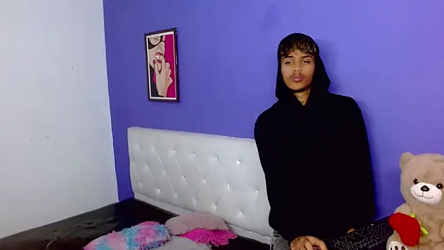 Angel_foxc13 webcam