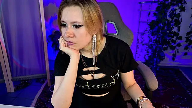 Kumiho_7777 webcam