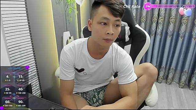 Naughty___asian webcam