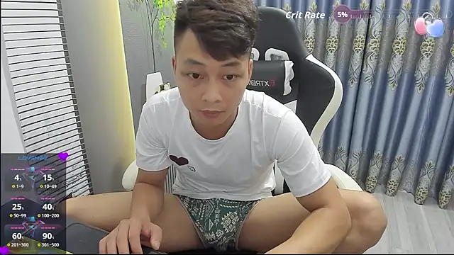 Naughty___asian webcam