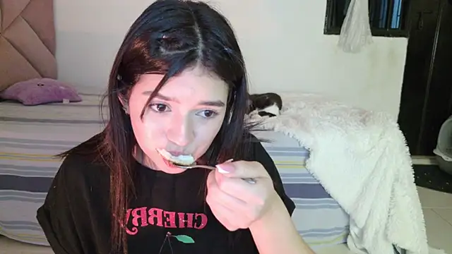 eva_sin18 (F young) - double penetration