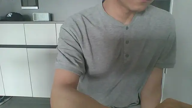 nole_china7 (Ask my age) - talk / fun / cum