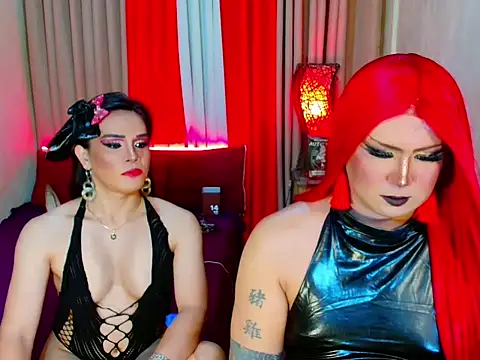 Wildest_Slave_Huntress webcam