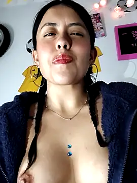 Queen_Ashly webcam