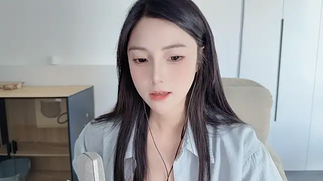 holo_love webcam