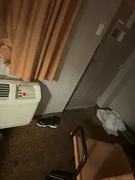Stressreliever82 webcam