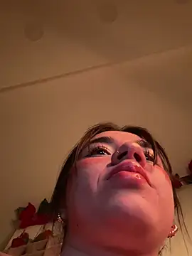 Im_Valen_Cute webcam