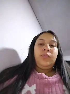 esmeralda_jadees webcam