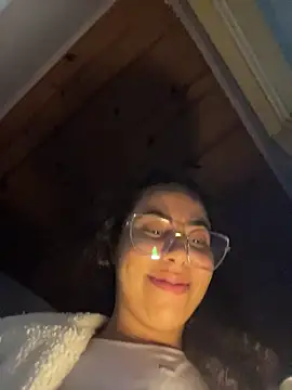A_maddy webcam