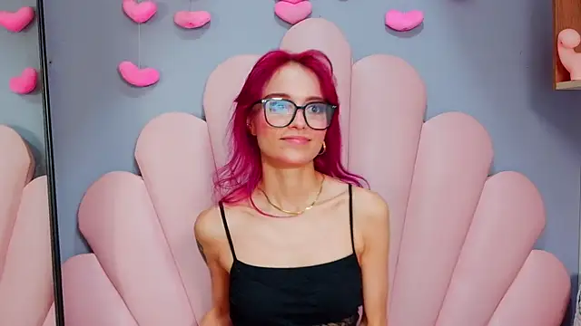 luci_miller webcam