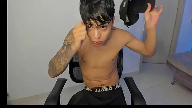 ZAndrew_Gold webcam