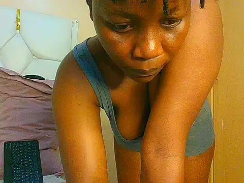 spicyboobs66 webcam