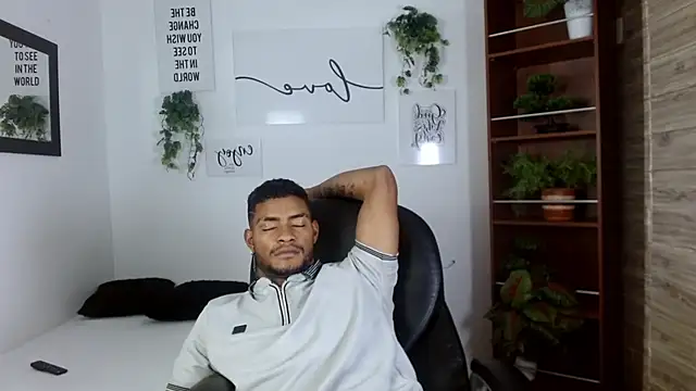 pandablack18 webcam