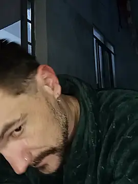 Kavalao12 live sex cam