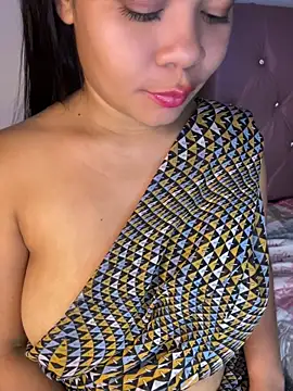 shara_queen1 webcam