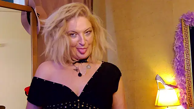 Allura_Jenson webcam