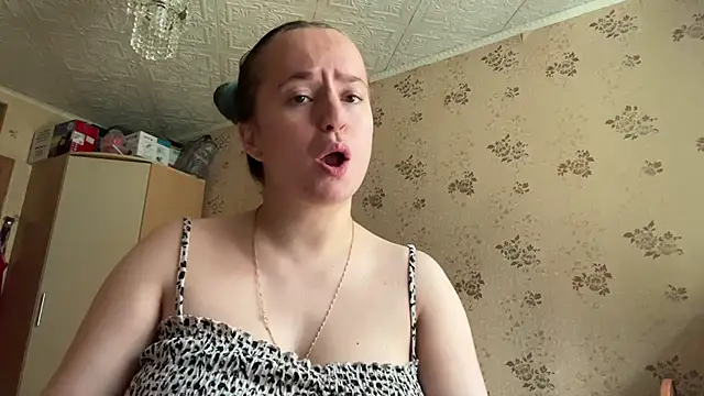 bubblegum_tempt - Bubblegum_Tempt's free webcam - UK Sex Cams