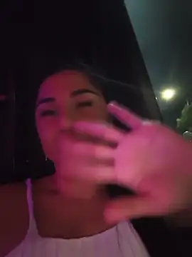 noemy-25 - Noemy-25's free webcam - UK Sex Cams