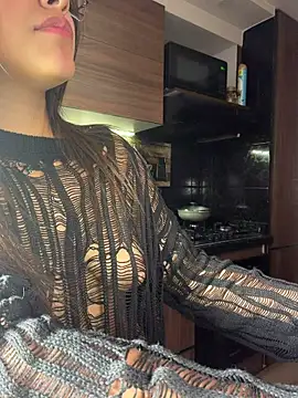 crystal_bunny7 (F young) - cute squirt