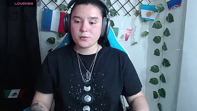 Nika_1_ webcam